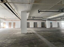 Depot Road (D4), Warehouse #528211371